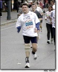 Moon carries torch at opening ceremony, Nagano 1998